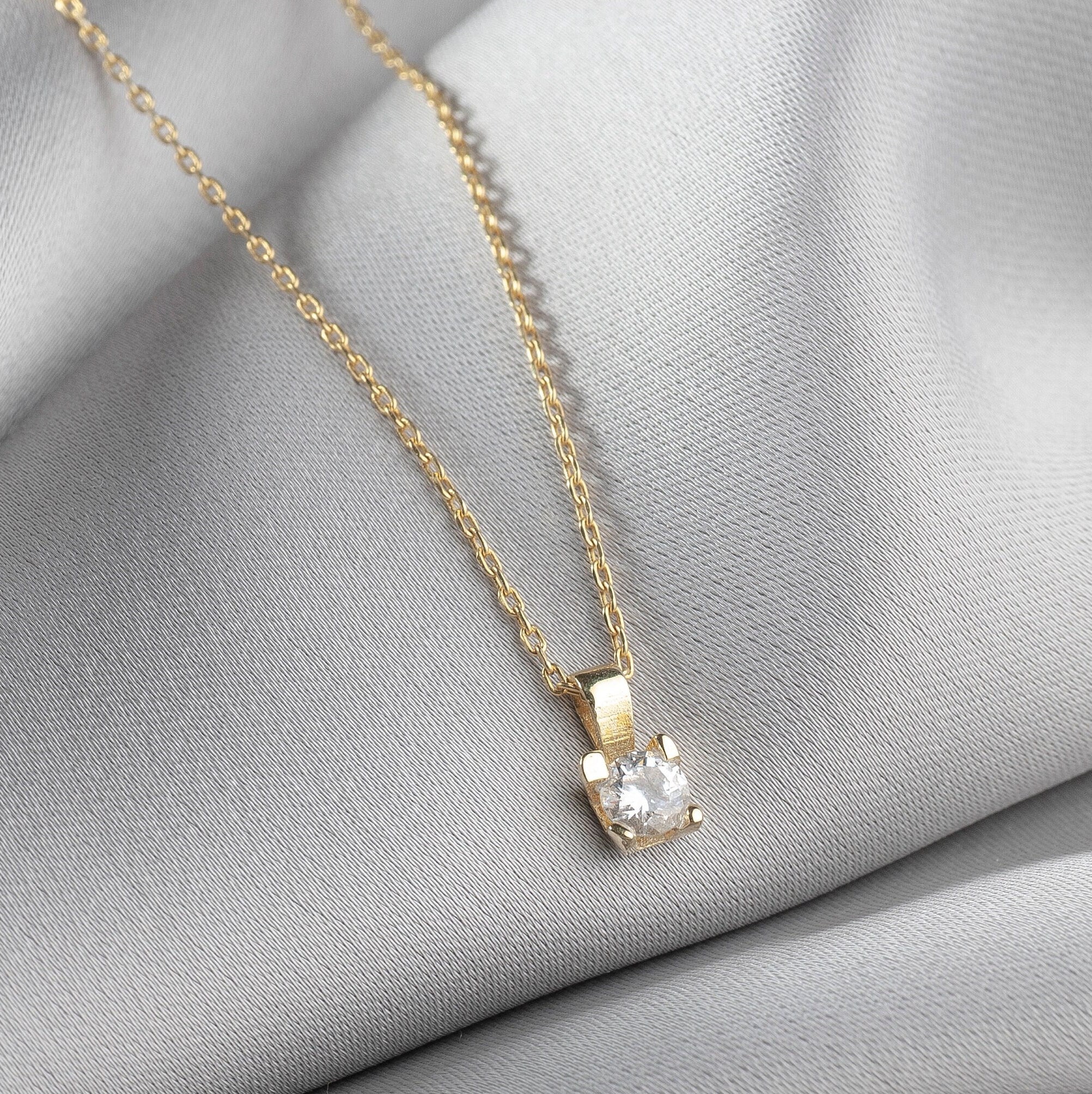 925 Silver Diamond Pendant Necklace