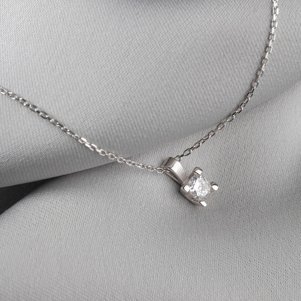 925 Silver Diamond Pendant Necklace
