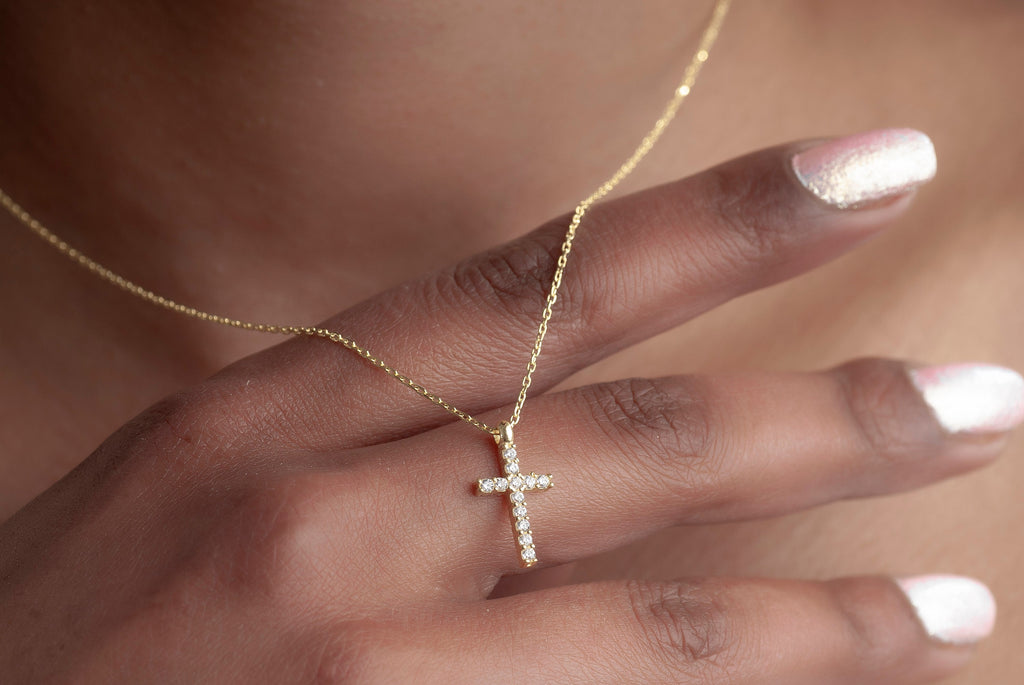 Cross Pendant Necklace